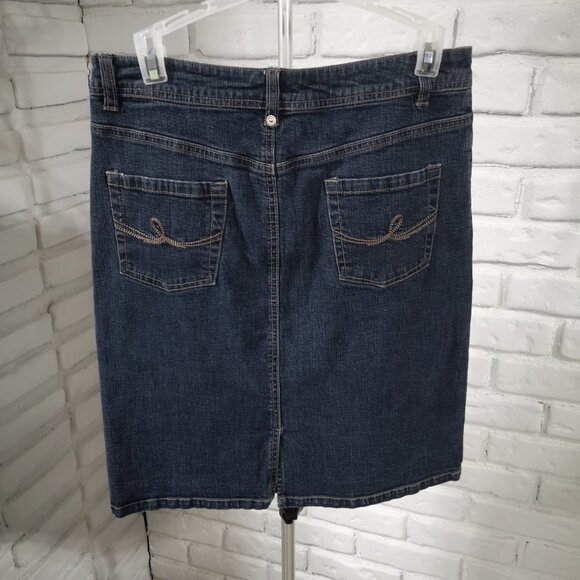 Denver Hayes Ladies Size 6 Medium Wash A-line Jean Skirt - Picture 2 of 10